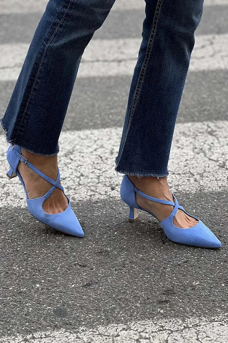 DECOLLETE WITH CROSS STRAP