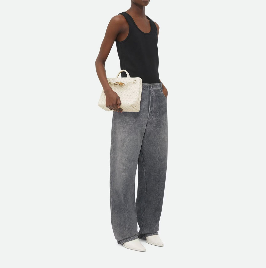 Clara | Joyful Moments