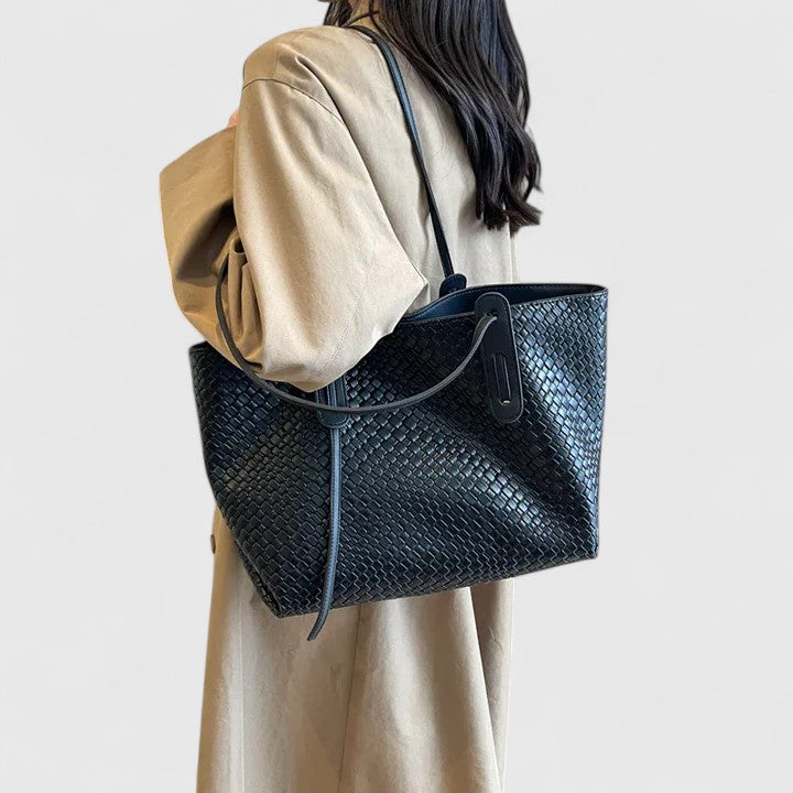 Clara | Chic Tote Bag