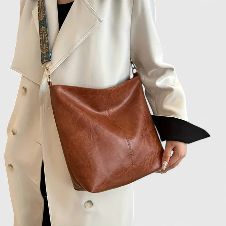 Clara | Elegant Handbag